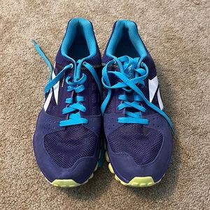 Reebok Realflex, youth size 6